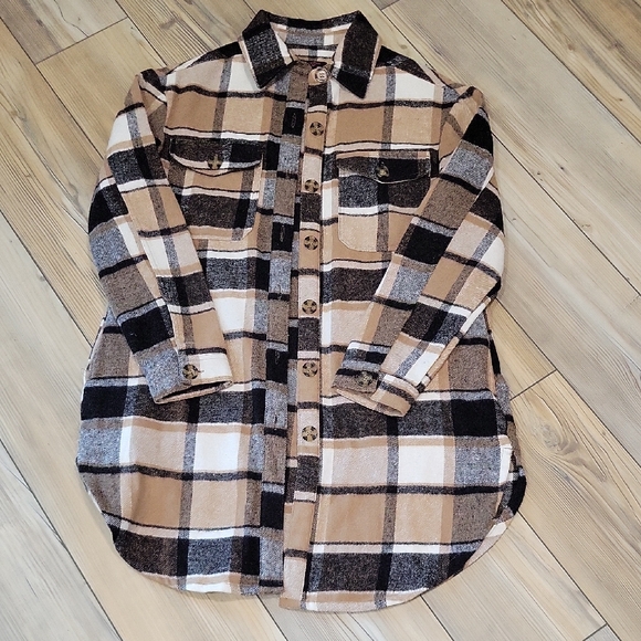 Canyon Creek Jackets & Blazers - Plaid Button-Up Shirt Jacket